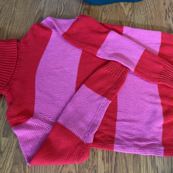 Isaac Mizrahi Bold Red and Pink Striped Turtleneck Sweater - Picture 3 of 6